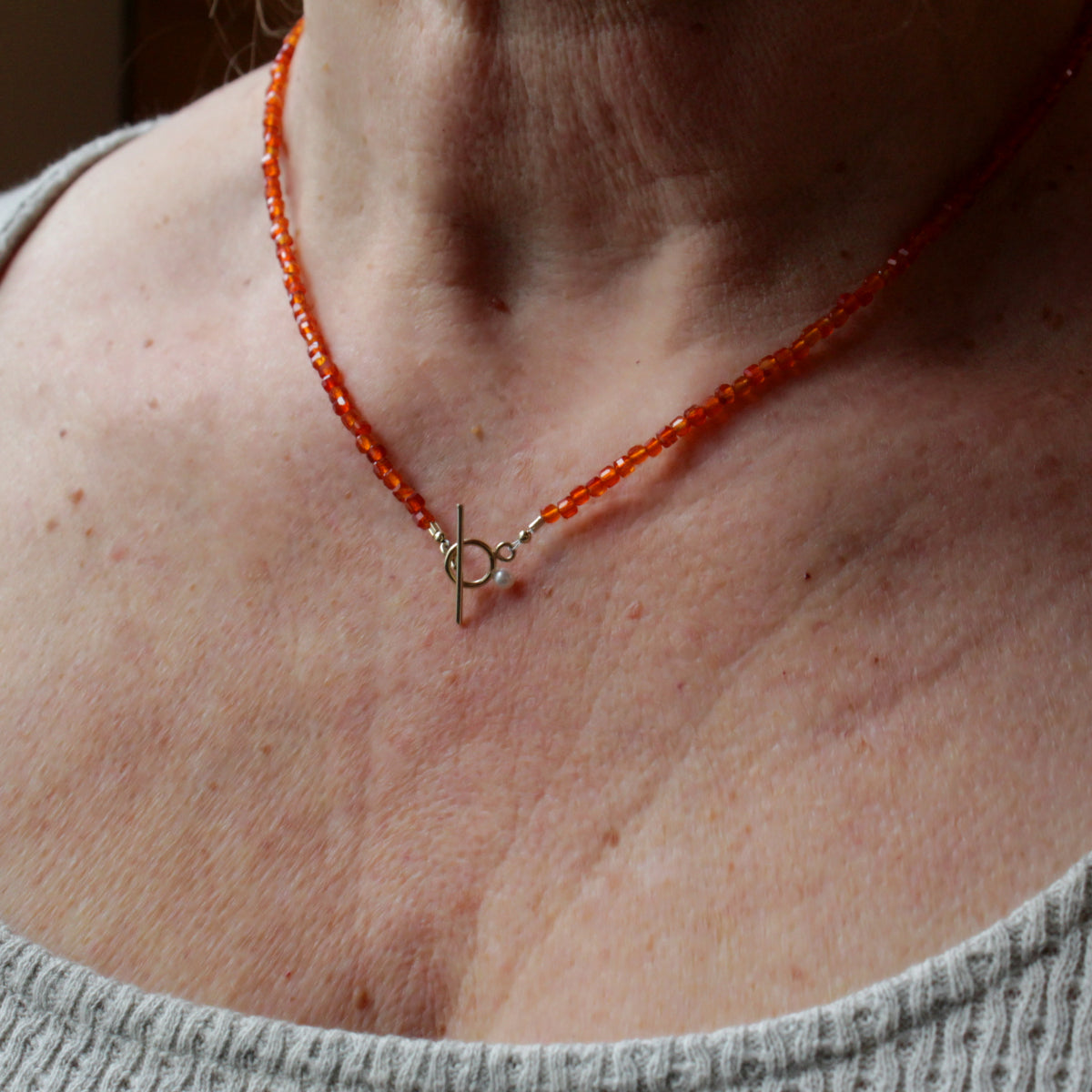 Carneool ketting "Dots"