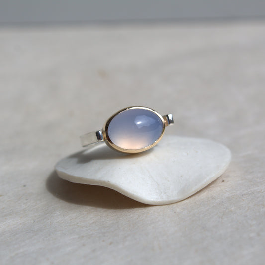 Chalcedoon ring