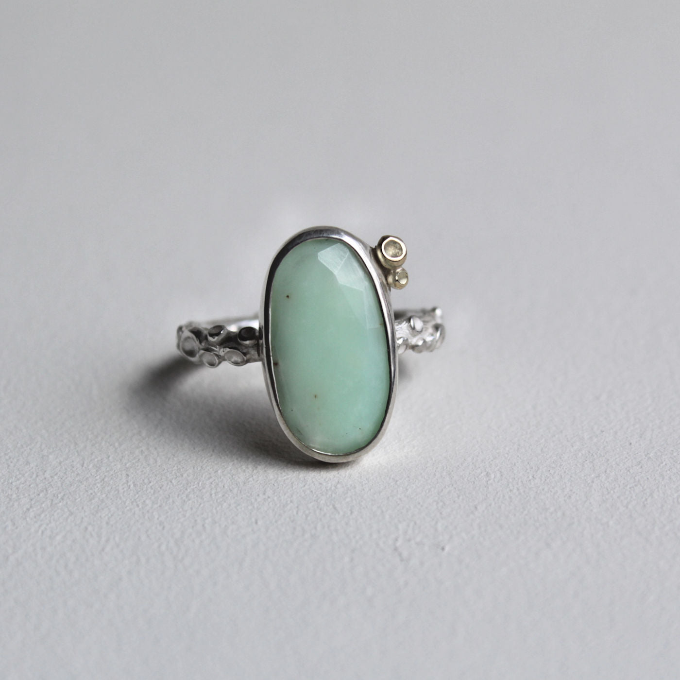 chrysopraas-zilveren ring handgemaakt